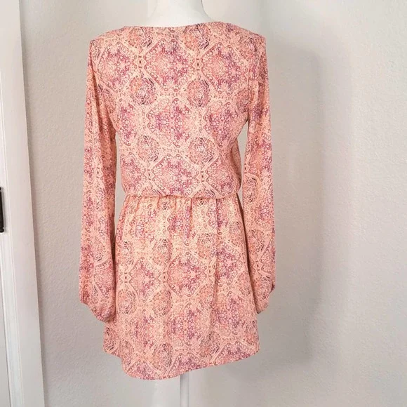 Forever 21 women's Pink Floral Dress size Small - Picture 3 of 4